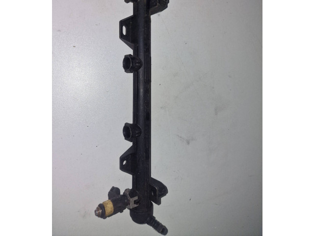 Топливная рампа 036133320 Volkswagen Golf VI