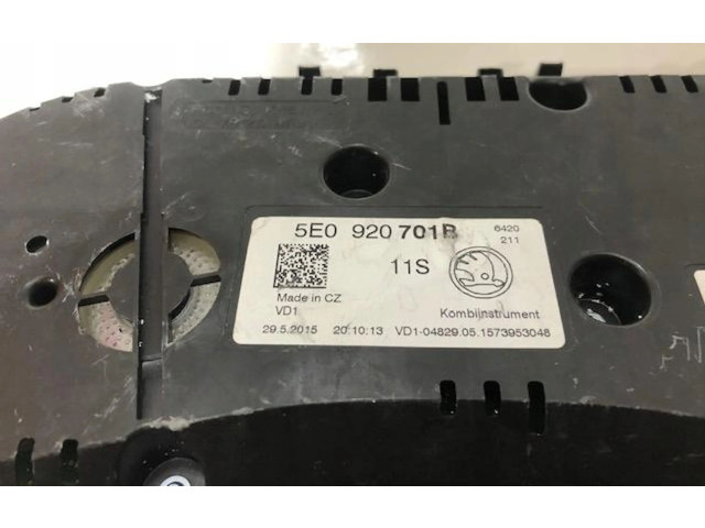 Панель приборов 5E0920701B   Skoda Octavia Mk1 (1U)       