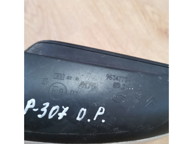 Zpětné zrcátko pravé Peugeot 307 2002 014175, 96347734