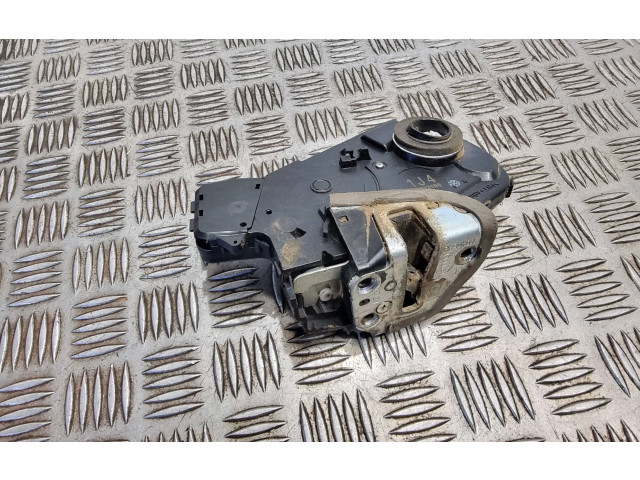 Zámek zadních dveří 61012096 Toyota RAV 4 (XA30) 2007