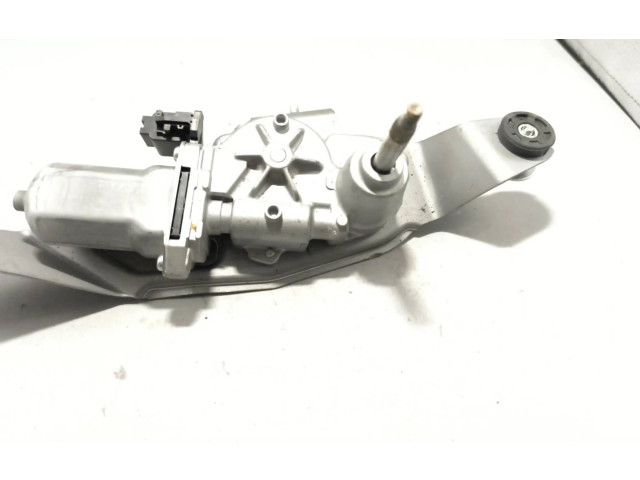 Моторчик заднего дворника BHS267450, 8496000830 Mazda 3 III