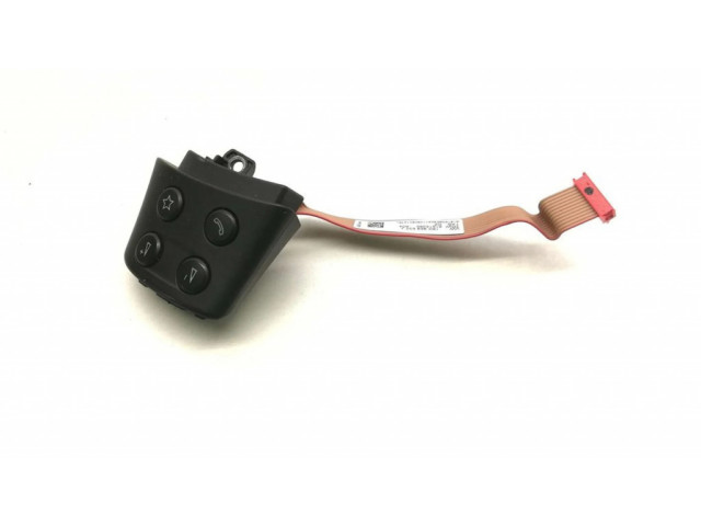 Кнопки рулевого колеса