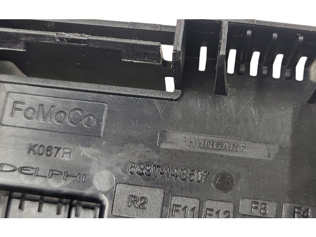 Блок предохранителей 6G9T14C507    Volvo V70   