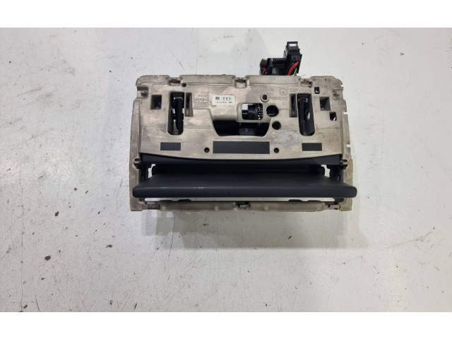 Дисплей    8V0857273M, 8V0919603C   Audi A3 S3 8V