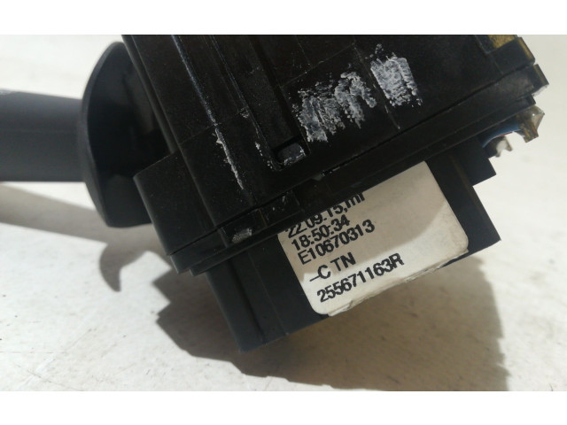 Включатель скорости стеклоочистителей 255671163R   Renault Clio IV