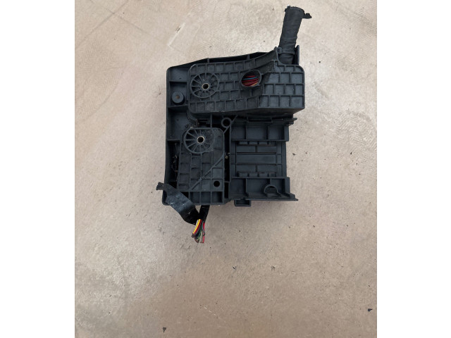 Блок предохранителей  1K0937700A, 1534528   Audi A3 S3 8P    