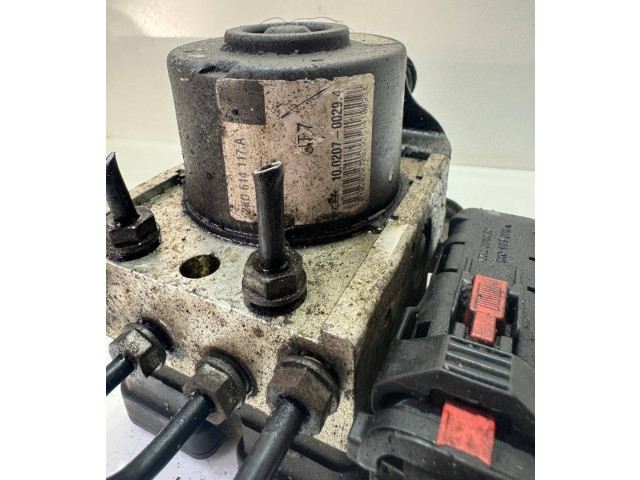 Блок АБС 2K0907379A, 00009496E2   Volkswagen  Caddy  2004 - 2010 года