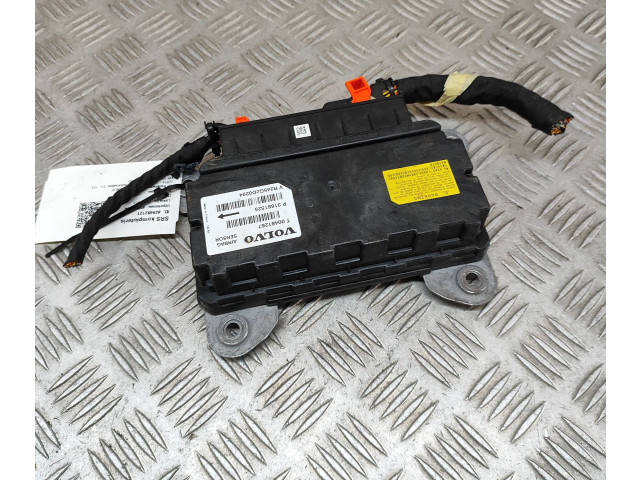 Блок подушек безопасности 31681525 Volvo XC90