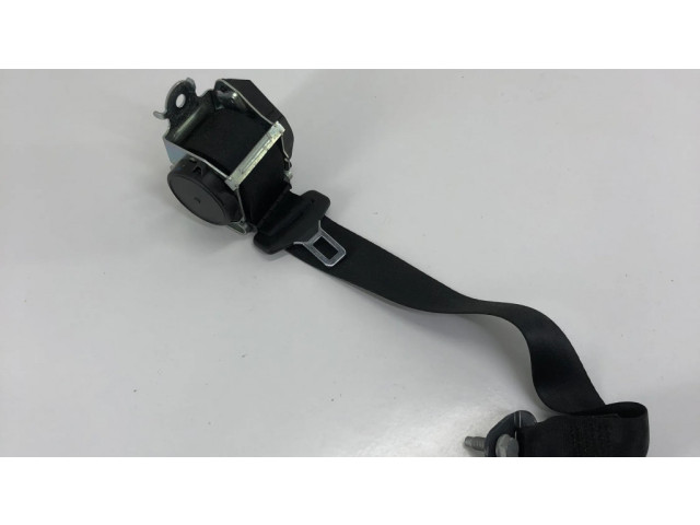 Задний ремень безопасности