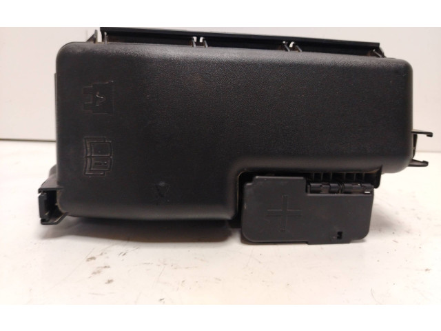 Дисплей    30797010   Volvo V70