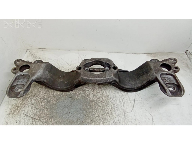 Кронштейн крепления коробки передач