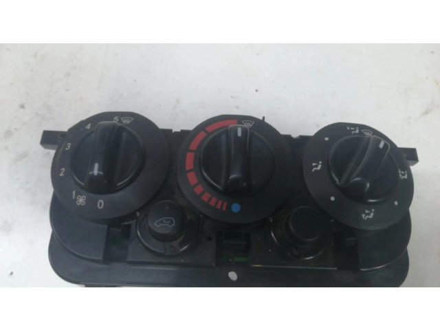 Блок управления климат-контролем 1688301985 Mercedes-Benz Vaneo W414