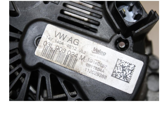 Генератор 04B903023D   Volkswagen Touran II      