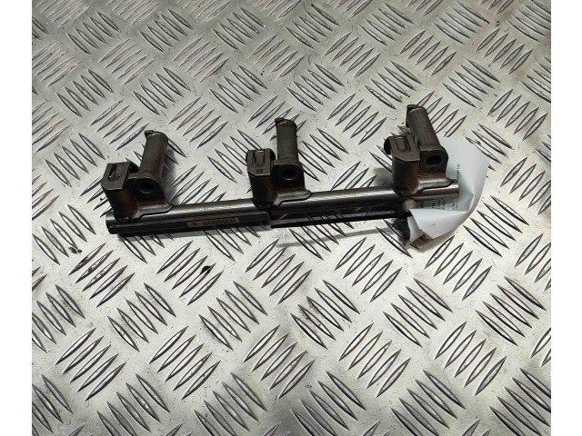 Топливная рампа DX239G802AA Jaguar XJ X351 для двигателя AJ 126