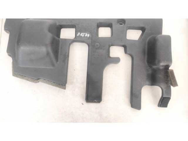 Другая деталь салона