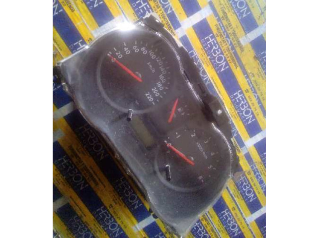 Přístrojová deska Nissan Note (E11) 2006 9U55A