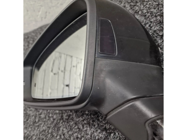 Zpětné zrcátko Volkswagen Touareg III 2020 761.857.501.B