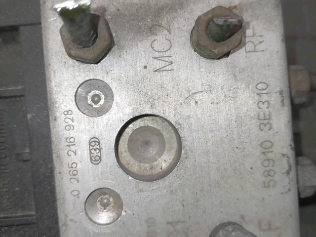 Блок АБС 589103E900   KIA  Sorento  2002-2009 года