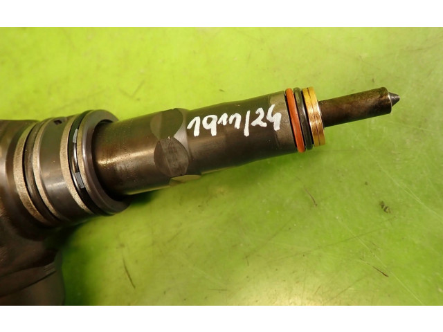 Форсунка Skoda Fabia Mk2 (5J)