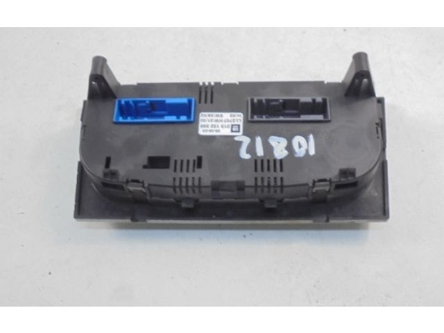 Блок управления климат-контролем 013132388, 013132388 Opel Meriva A