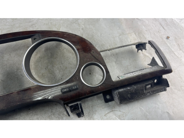 Отделка приборного щитка