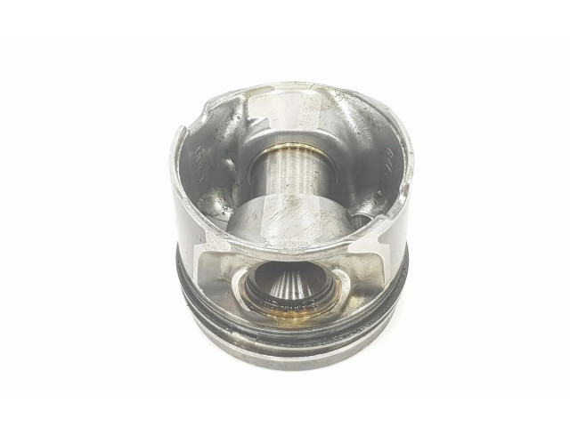 Поршень с шатуном 11257787063, 7787063 BMW X5 E53 для дизельного двигателя 3.0