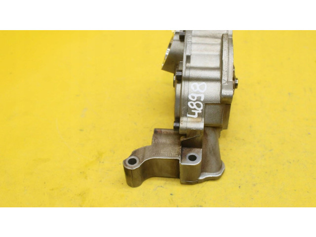 Масляный насос Audi A3 S3 8P