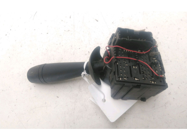 Ручка стеклоочистителей 8201168008 Dacia Sandero