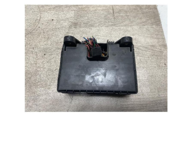 Блок предохранителей 8220108156, 8220108156 SsangYong Rexton