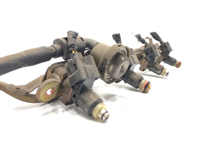 Топливная рампа Honda FR-V