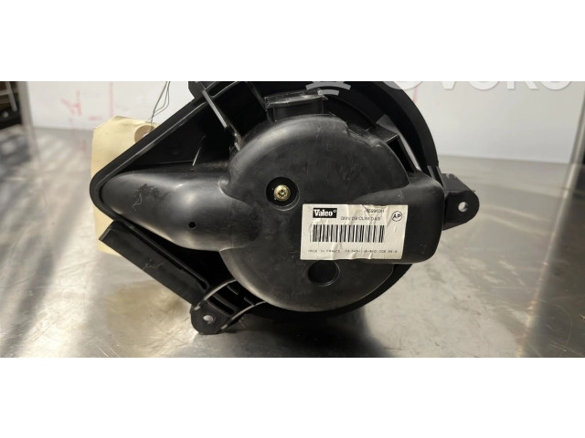 Вентилятор печки Peugeot 406