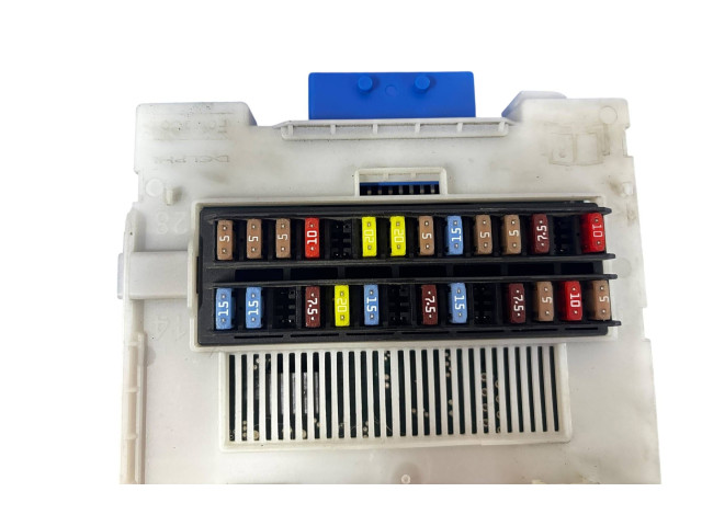 Блок предохранителей 7G9T14C256FA, 30765624AE   Volvo XC70    