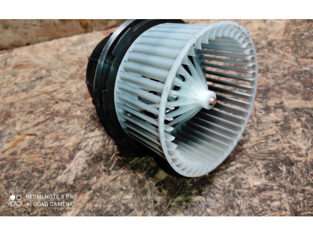 Вентилятор печки    HB613001, 0296360   Citroen C3 Aircross
