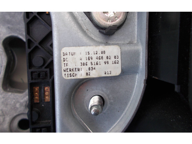 Руль Mercedes-Benz A W169 2004 - 2012 года A1694600203, A1694600203