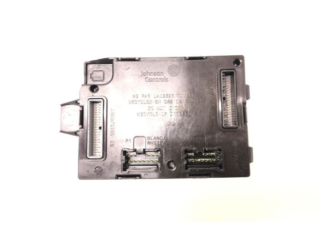 Блок управления    Dacia Duster