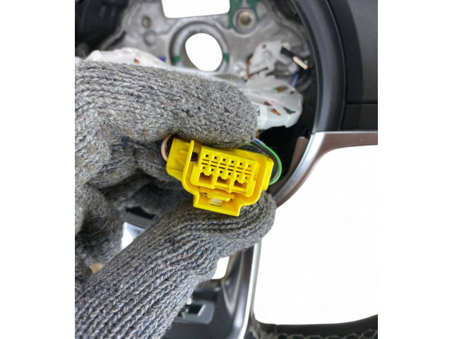 Volant Volkswagen Tiguan 2018 5Q0419091  