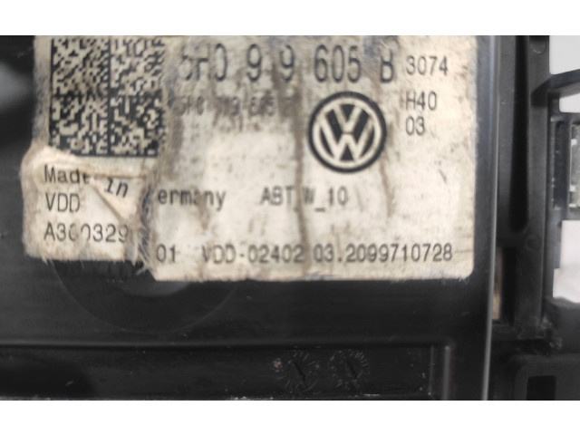 Дисплей 5H0919605B, A300329 Volkswagen Golf VIII