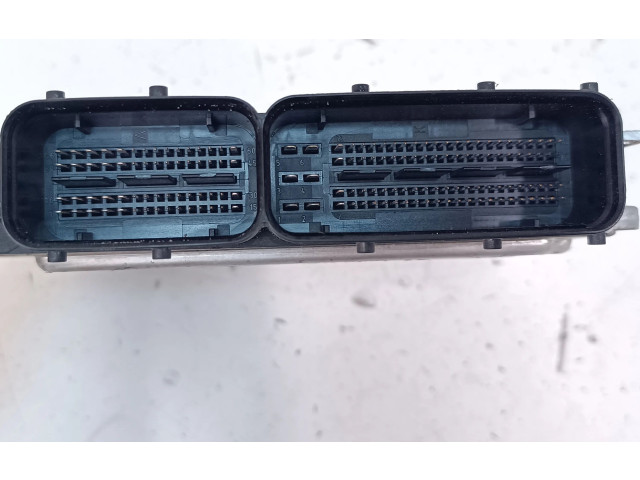 Řídící jednotka 06J906027FB, 0261S07746   Volkswagen Tiguan 2013