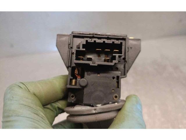 Ручка стеклоочистителей 9162452   Volvo S70  V70  V70 XC