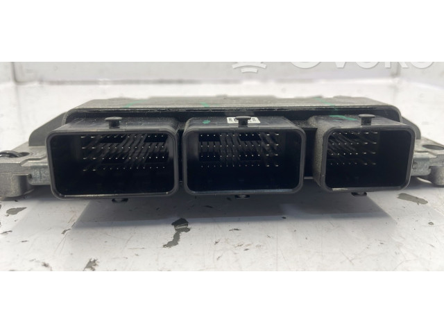 Блок управления двигателя 237D40792R Dacia Spring