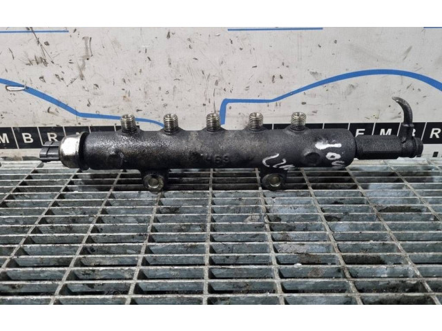 Топливная рампа Mitsubishi L200 для двигателя 4D56