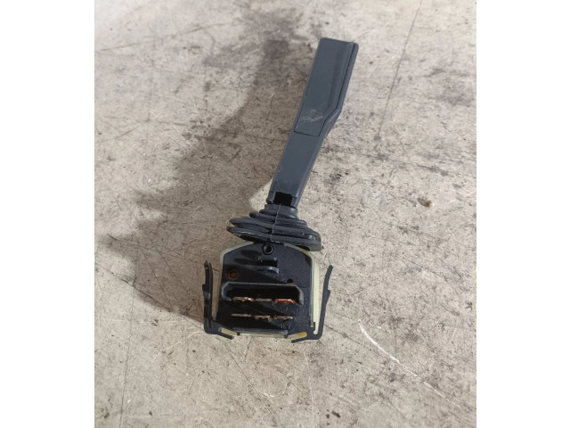 Ручка стеклоочистителей 6622, 413436   Volvo 460