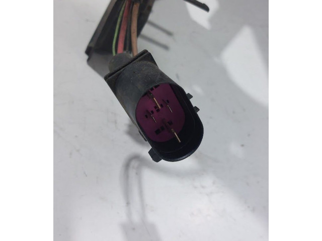 Вентилятор радиатора 5Q0121203CN, 5Q0121203CN Skoda Superb B8 (3V)