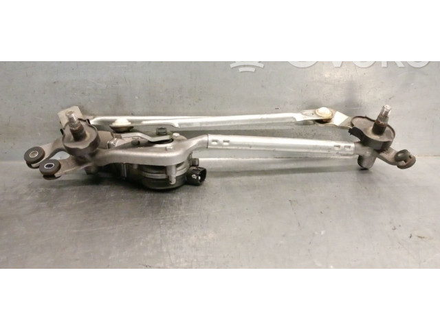 Моторчик дворников 8322C061    Honda HR-V