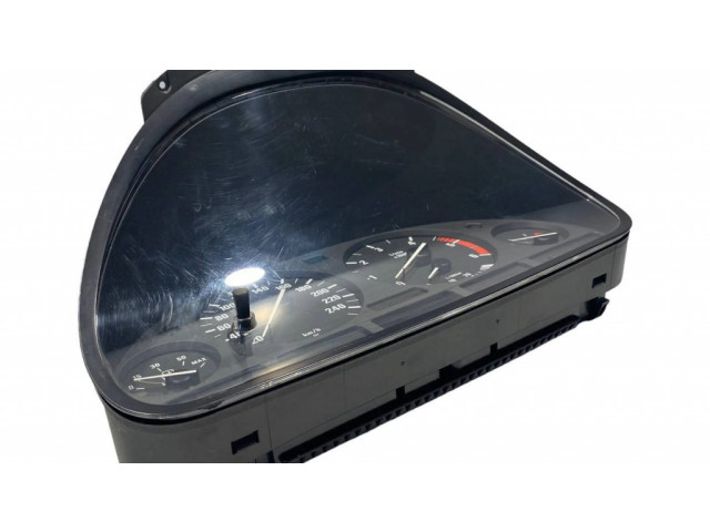 Přístrojová deska BMW 5 E39 2001 6914913, 62116914913