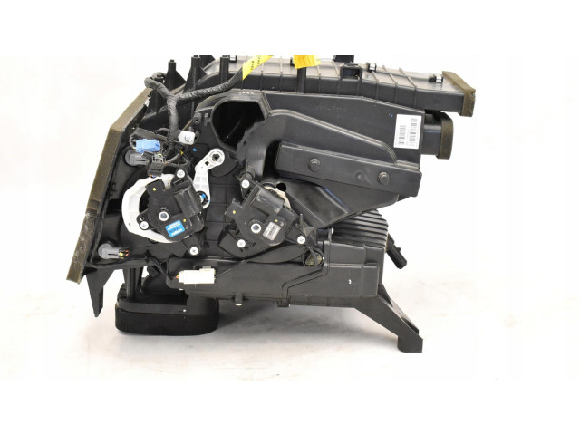 Вентилятор печки Tesla Model S