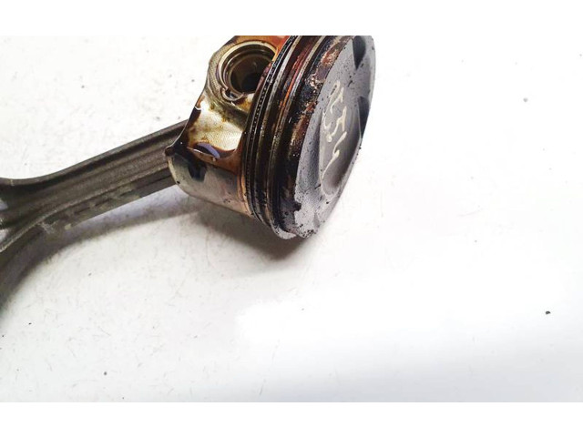 Поршень с шатуном 03ch, 076182 Skoda Yeti (5L)