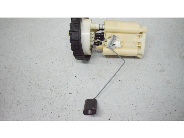 Топливный насос 30858564 Volvo S40, V40 для двигателя B4194T2