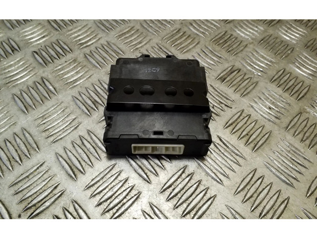 Блок управления коробкой передач 31686384   Volvo XC90