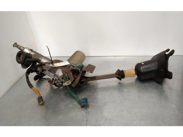 Руль Renault Clio II  2001 - 2005 года 8200091805      